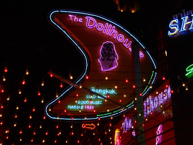 Dollhouse Bangkok Soi Cowboy