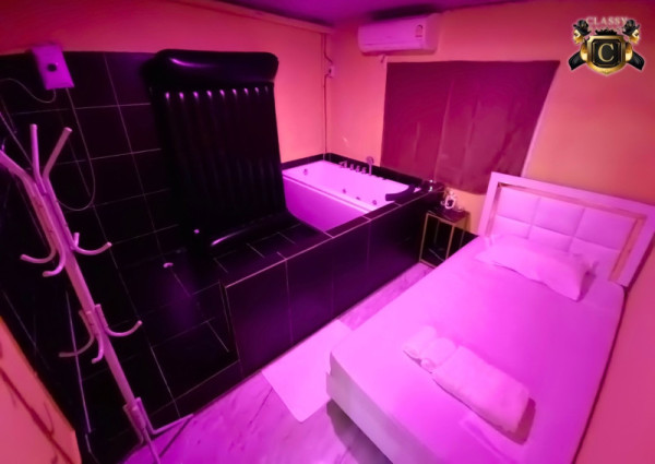 Classy Massage Room
